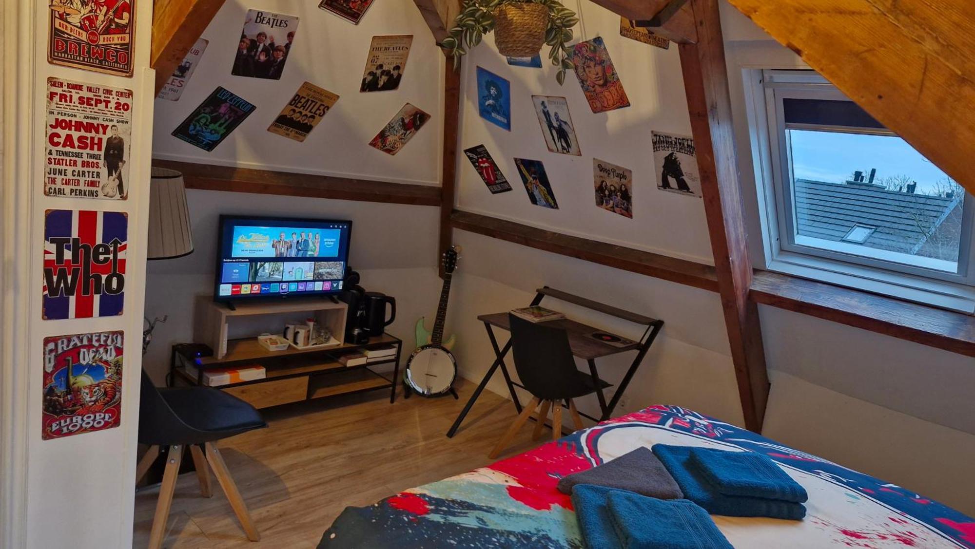 Bed & Breakfast Moments Schagen Room photo